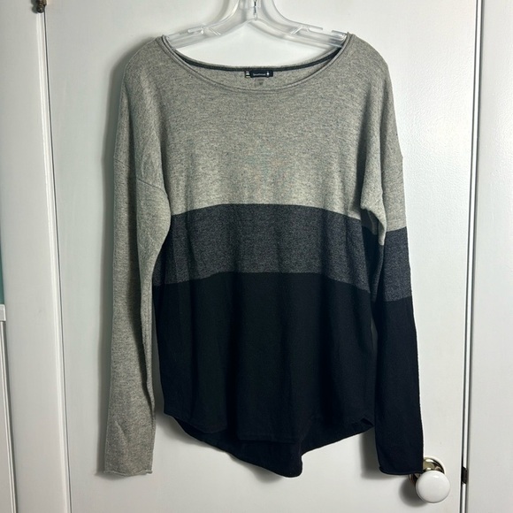 Smartwool Women's Shadow Pine Crew Sweater Moonbeam Heather Marino Wool Size M - Picture 2 of 12